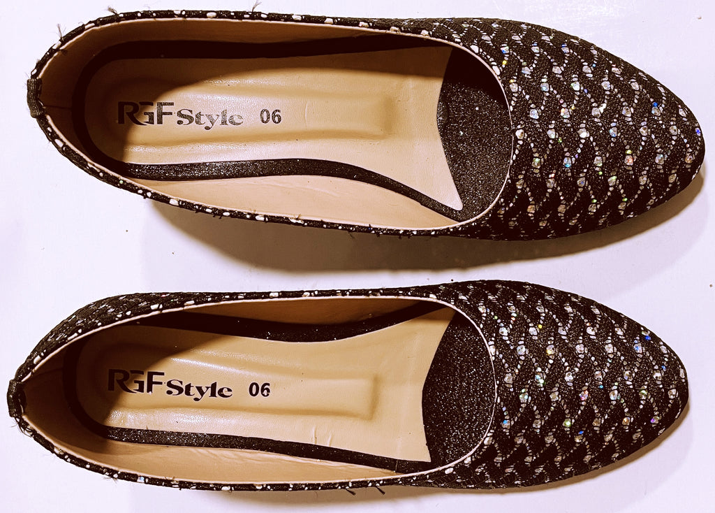 Ladies Covered Heel Shoe 1301C Black