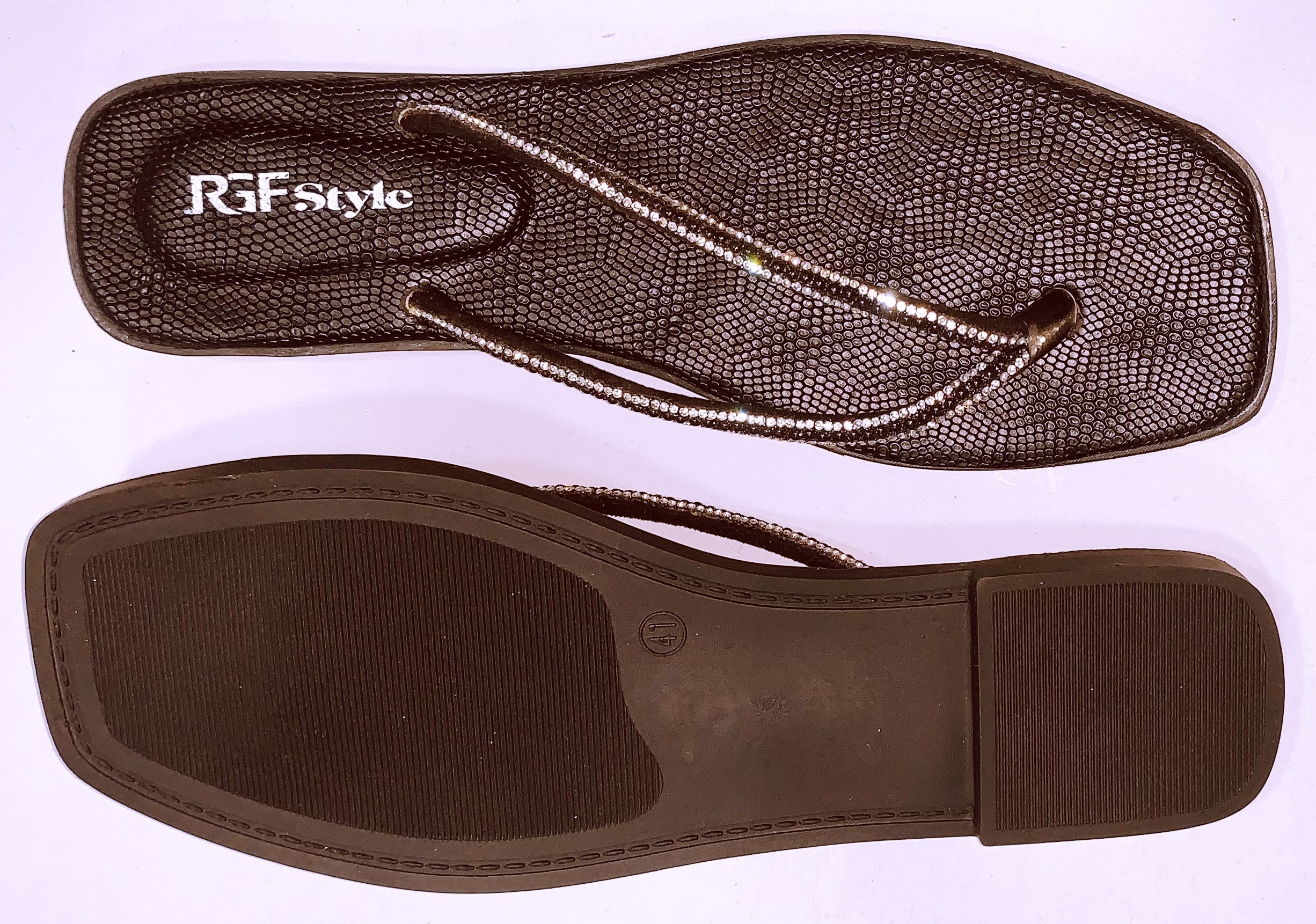 Flat PU Sole for Women 400X Black