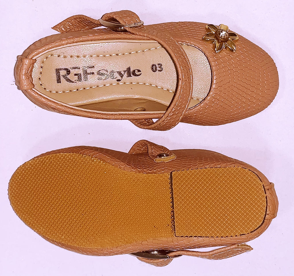 කාන්තාවන් සඳහා සෙරෙප්පු 766 නිල්