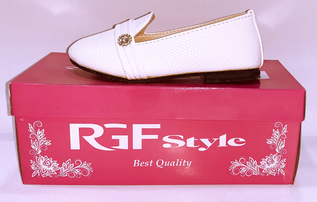 කාන්තාවන් සඳහා සෙරෙප්පු 766 නිල්