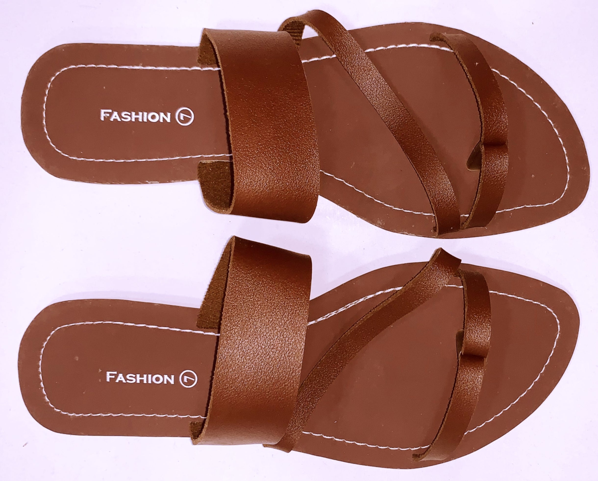 Ladies Flat   700R Brown