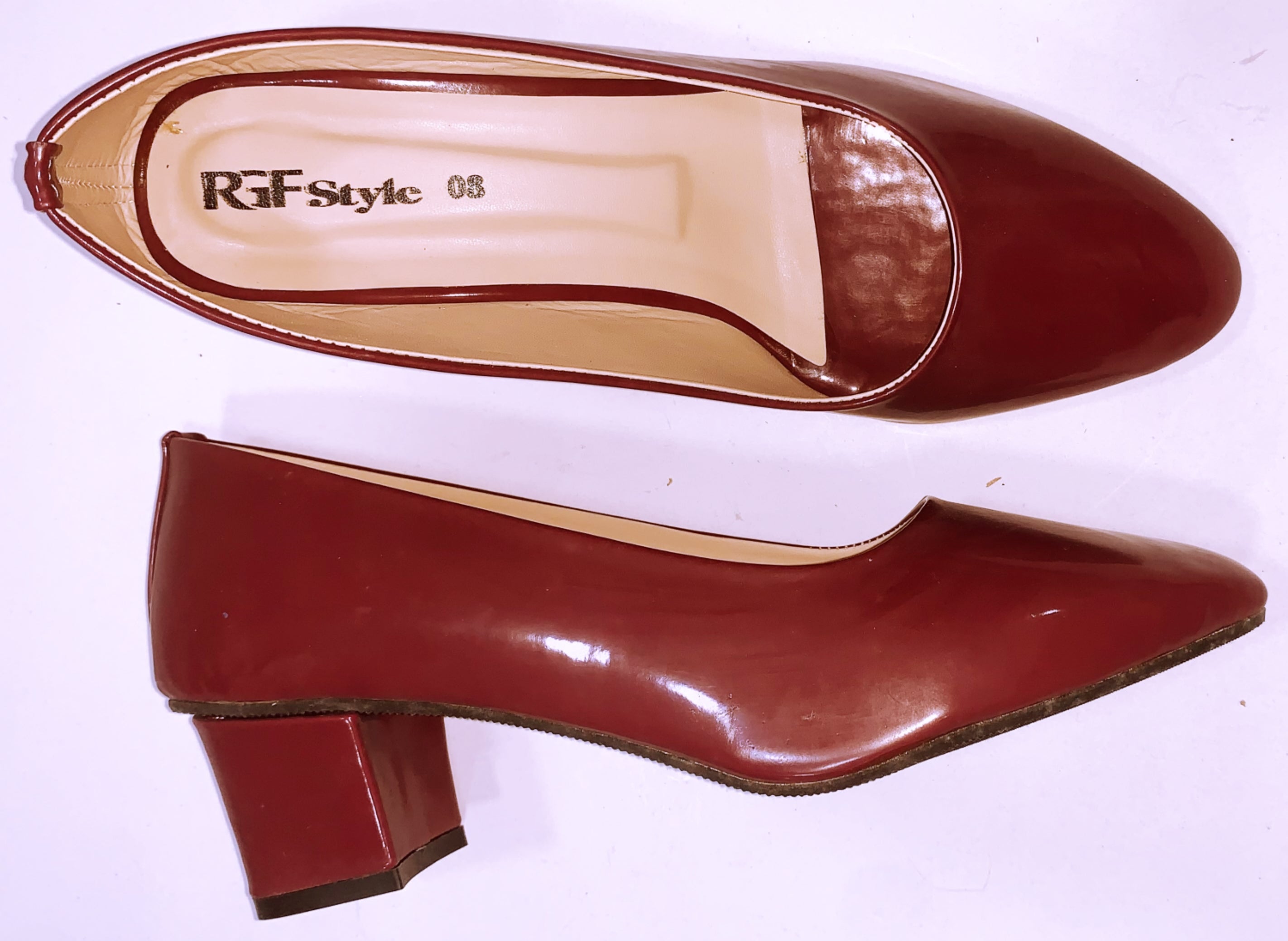 Ladies Covered Heel Shoe 992C Maroon